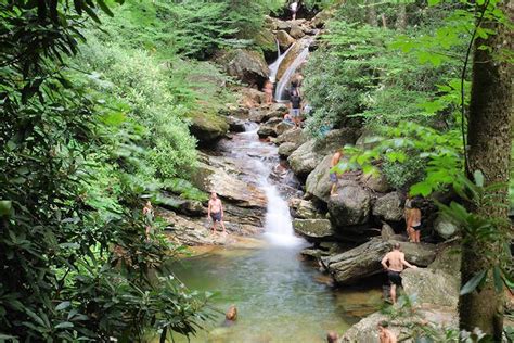 Cabin by the pond is the perfect balance of rustic elegance. Skinny Dip Falls, Blue Ridge Parkway Waterfall | Nc ...