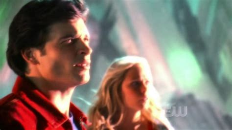 Clark finally takes on his destiny Clark and Kara - Smallville Wiki