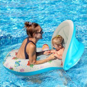 Bereits wenige monate nach der geburt können frischgebackene eltern mit ihrem säugling ein schwimmbad besuchen oder an babyschwimmkursen teilnehmen. 15 Best Images Ab Wann Mit Baby Schwimmen : Babyschwimmen ...