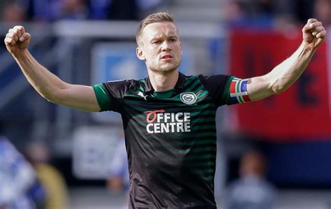 Aan fcg tv liet hij toen weten dat hij zich nog bijna elke dag vol overgave inzette voor zijn fc groningen. Mike te Wierik keert hoogstwaarschijnlijk terug naar ...