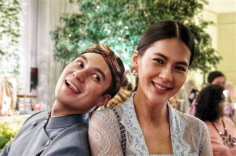 Check spelling or type a new query. Gara-gara Ini, Ayah Baim Wong Tak Mau Bicara dengan Paula Verhoeven Saat Pertama Kali Bertemu ...