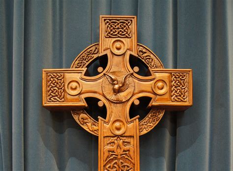 The city is home to the fox cities performing arts center, the history museum at the castle, the paper discovery center, the wisconsin museum of international wildlife, and the. 'History of Columba' Scavenger Hunt