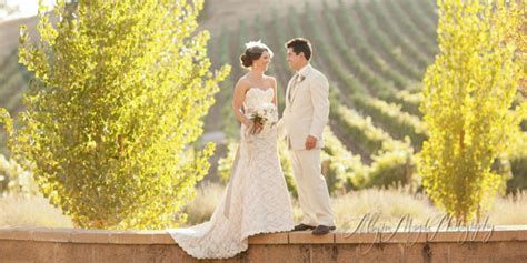 The largest weddings were in the midwest, specifically in nebraska and iowa (222. JUSTIN Vineyards & Winery Weddings | Get Prices for ...