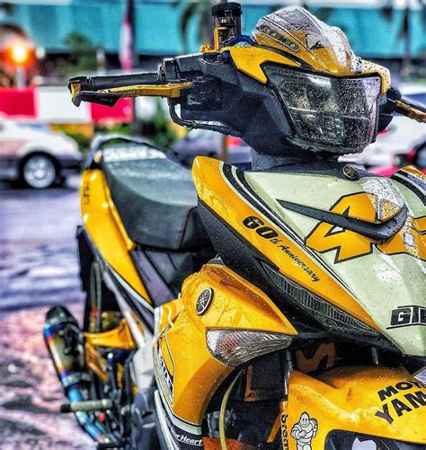 Gambar moto y suku : Gambar Moto Y Suku / Kronimotormalaysia Duniaduaroda ...