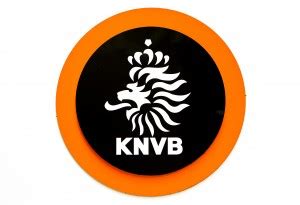 Последние твиты от oranjeleeuwinnen (@oranjevrouwen). VOETBAL-KNVB-LOGO - Regio Rijnmond Voetbal