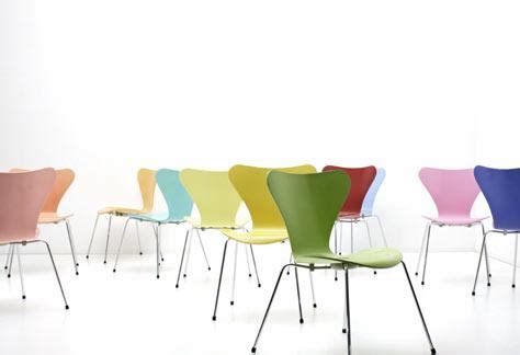 Arne jacobsen entwarf den stuhl, dessen seriennummer kultstatus erlangte: Arne Jacobsen (3941) | Div.Stühle | Stuhl | BOGEN33
