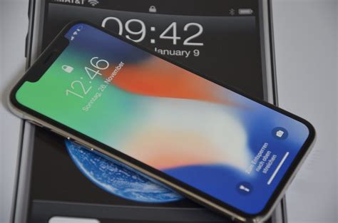 Apple states that the two high performance cores are 20% faster with 30% lower power consumption than the apple a12's, and the four high efficiency cores are 20% faster with 40% lower power consumption than the a12's. Samsung möchte Apples A13-Chip produzieren › Macerkopf