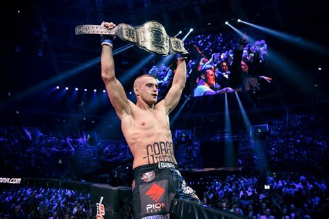 Colosseum odbyła się 27 podsumowanie weekendu w mma i nie tylko czyli ufc on espn 30, gala ksw 54, fen 29 etc. Marcin Wrzosek added to KSW Colosseum - MMA Plus