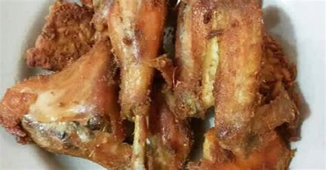 Maybe you would like to learn more about one of these? Aneka Resep Ayam Goreng Bumbu Kuning Gurih Kriuk - Resep ...