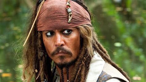 Dibuat Ulang, Johnny Depp Tak Lagi Bintangi Film Bajak Laut Pirates of the Caribbean - Movieden