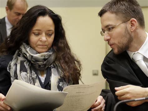 Die verurteilung der drei durch das oberlandesgericht (olg) münchen aus dem jahr 2018 ist damit rechtskräftig, wie der bgh am donnerstag in karlsruhe mitteilte. NSU-Prozess: Mysteriöses Zeugensterben geht weiter - Welt ...