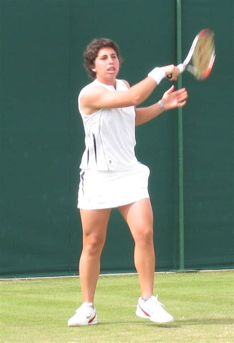 This is the second or third time that she came to wimbledon. Carla Suarez Navarro Bio, Age, Net Worth 2020, Salary ...