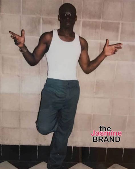 Hot n*gga, bobby bitch, living life (feat. Bobby Shmurda's Mom Gives Update On Jailed Rapper "He'll ...