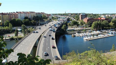 Södra länken stängdes av i båda riktningar på grund av översvämning. Veckans trafik 13 - 19 juli | Trafiken.nu Stockholm