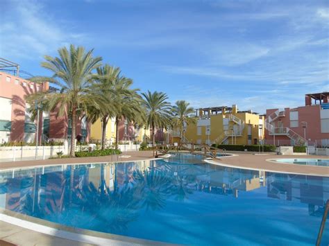 Spacious 1 and 2 bedroom apartments in vera, 150 meters from a large beach of fine sand. Apartments in the resort town of Vera | Costa de Almería | Andalucía | Southern Spain