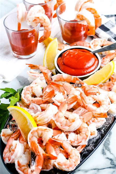 Small bowls for dips or honey. Pretty Shrimp Cocktail Platter Ideas / Shrimp Cocktail ...