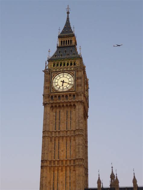 It has worked continuously since then except for a few months in 1976 when it broke down and had to be fixed. Großbritannien-Reisebericht: "Parlament,Westminster Abbey ...