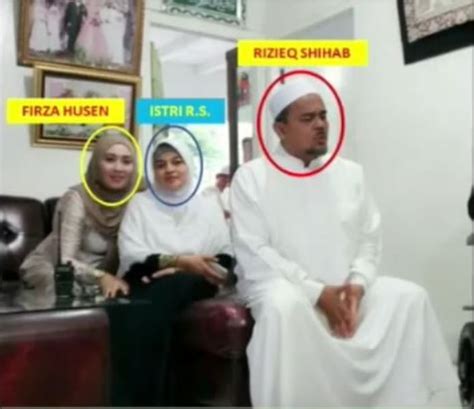 Pengakuan fırza huseın tentang habıb rızıeq mengejutkan !!!! Jika Benar-benar Ada, Mana Coba Video Skandal Habib Rizieq ...