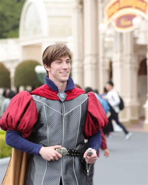 But did prince phillip really have an affair? Pin by .1TRH1. on Disney | Disney princes, Prince phillip ...