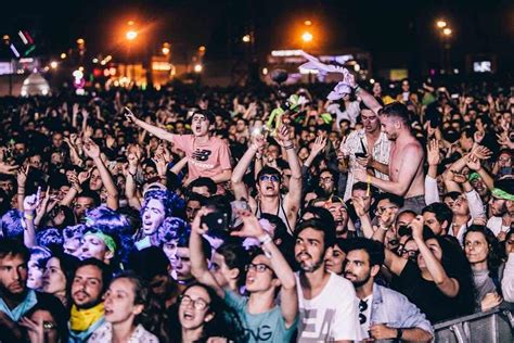 El nos alive, uno de los festivales de música. NOS Alive 2021 Tickets Lineup | 7 - 10 July | Lisbon, Portugal