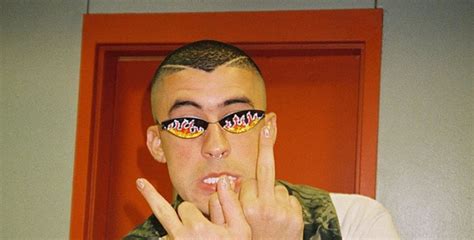 Desde su lanzamiento, el viernes a la media noche, bad bunny ha estado estrenando un video diariamente de su nuevo disco yhlqmdlg. ¿Canción del año?: Pablo Chill-E colaboró con Bad Bunny en ...