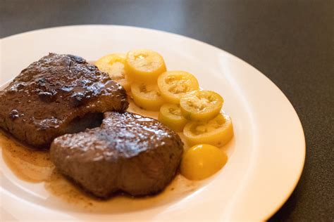 Farina di mais per polenta. Filetto di cavallo con senape e timo - Mangia con Me