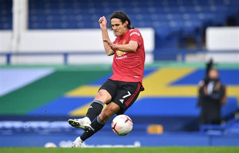 Man united striker edinson cavani (photo: News-Pros Cavani auteur de son 1er but avec Manchester ...