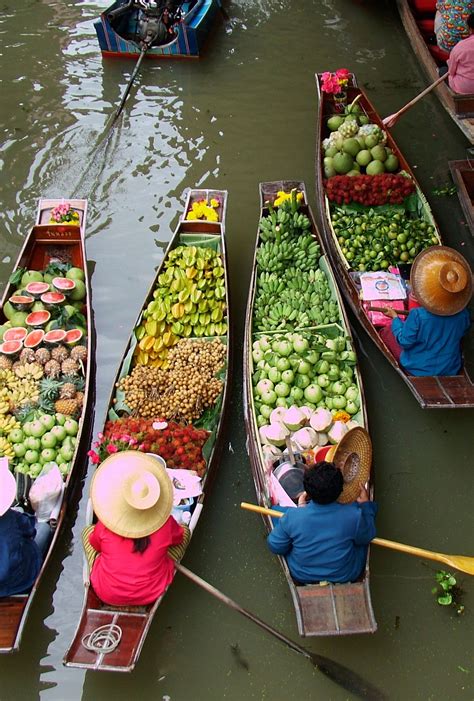 Talaat Naam -- Thailand's floating markets | Thailand floating market, Thailand, Thailand travel