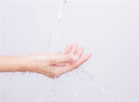 Zu beginn des zyklus und nach dem eisprung reißen die fäden schnell ab. Was bedeutet wässriger Zervixschleim? Ihr CM kann Ihnen ...