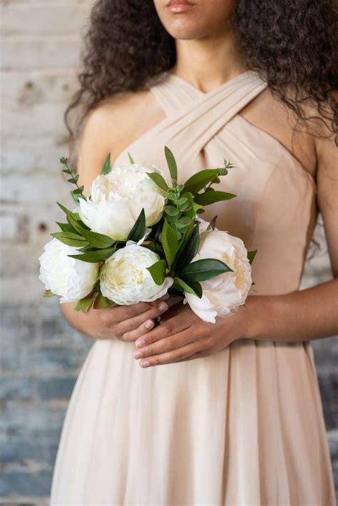 Rent my wedding is the nation's largest online event rental company. Bridesmaid Bouquet - Silk Stem Collective - Rent Wedding ...