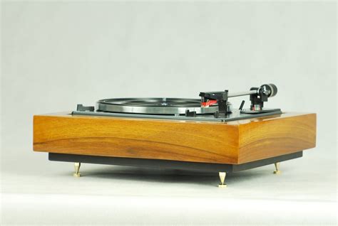 Preview of dual 1209 turntable 2nd page click on the link for free download! Turntable Dual 1209, walnut veneer