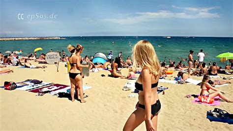 En annan populär strand i barcelona är nova icaria. Barcelona Beach of Barceloneta - YouTube