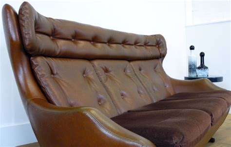 We also share information about your use of our site with our social media, advertising and analytics partners who may combine it with other information that you've. Mid Century Parker Knoll Statesman Ambassador 3-Seater Sofa