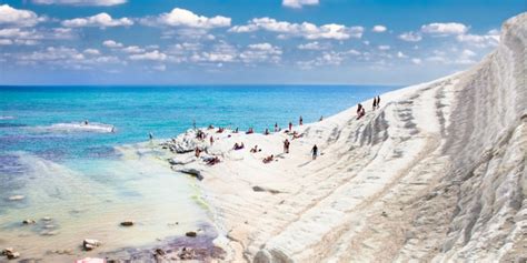Scala dei turchi e stromboli conquistano nutella, la famosissima crema alla nocciole prodotta dalla ferrero. SICULANAE ( 1:Scala dei Turchi) - El Paseante