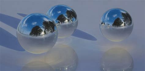 Jason de Graaf Verisimilitude Reflected | Vie des Arts