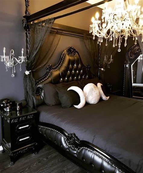 Luna cult 17.902 views3 years ago. Awesome Diy Gothic Decor Amazing Design | Halloween bedroom decor, Dark home decor