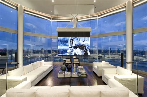 Luxurious penthouses, sleek and minimal penthouses, traditional penthouses. Spectacular Riverside Penthouse in London