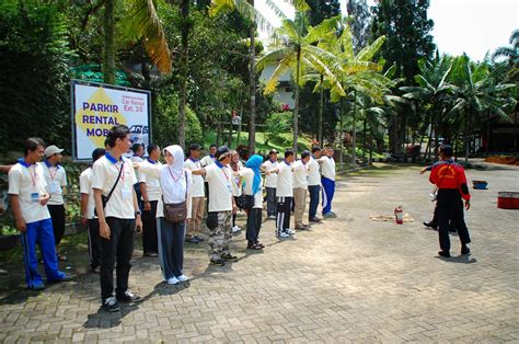 Akta pendirian tersebut telah disahkan oleh menteri negara koperasi dan usaha kecil dan menegah. PT TRANSAMUDRA USAHA SEJAHTERA 37 - Cordova Event Organizer