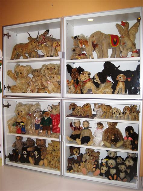Relating to cartoons and animated movies are also offered and are sure to be a hit with children. Keeping the Old Teddy Bear Looking New: Maintaining a ...