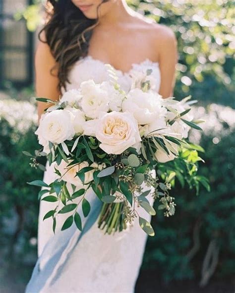 Fill water tubes and prep flowers. White and green bridal bouquet (With images) | Wedding ...