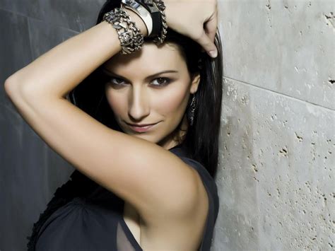 Michela dalla brea laura pausini wears: Flowerily by Free CSS Templates