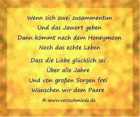 Zum schluss vergessen sie bitte nicht, ihren namen unter die wünsche zur hochzeit zu schreiben, ansonsten waren ihre bemühungen ganz umsonst, wenn das brautpaar die karte nach der langen. Gluckwunsche zur hochzeit zu dritt - Herzlichen ...