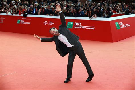 Still, benigni always had an outgoing, charismatic, and explosive personality. Benigni, risate e aneddoti alla Festa del Cinema di Roma ...