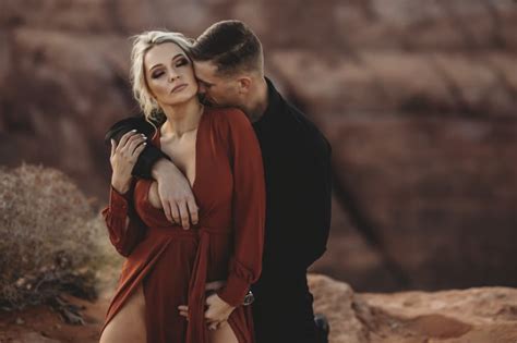 Amateur couple making hot homemade video. A Couple's Sexy Canyon Photo Shoot | POPSUGAR Love & Sex ...