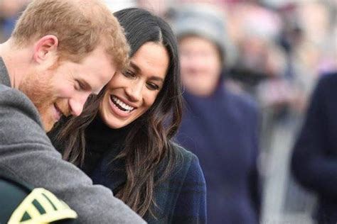 Ahora, el príncipe harry y meghan markle dejarán la fundación de caridad que compartían con el príncipe william y kate middleton. F5 - Celebridades - Meghan posta mensagem de aniversário ...