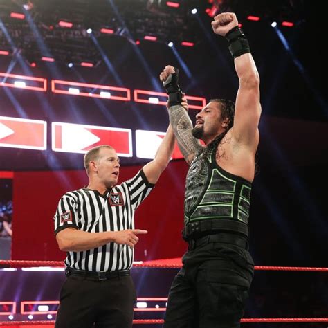 Roman reigns height is 1.88 m and weight is 120 kg. Roman Reigns vs. Constable Baron Corbin: photos | Wwe