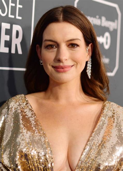 Anne hathaway has signed on to play the grand high witch in robert zemeckis's new adaptation of roald dahl's classic children's book the witches. Anne Hathaway makes her first appearance post delivery in ...