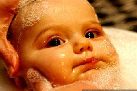 Never leave your baby alone in the water. baby face in the baby bath - _MG_5821 | used here ...