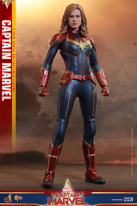 Watch the marvel movies in order. Captain Marvel 1/6 Scale Figure by Hot Toys - The Toyark ...