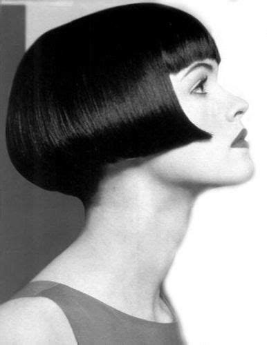 See more ideas about vidal sassoon, short hair styles, hair cuts. Cute modern version of 20's bob/ 60s Vidal Sassoon ...